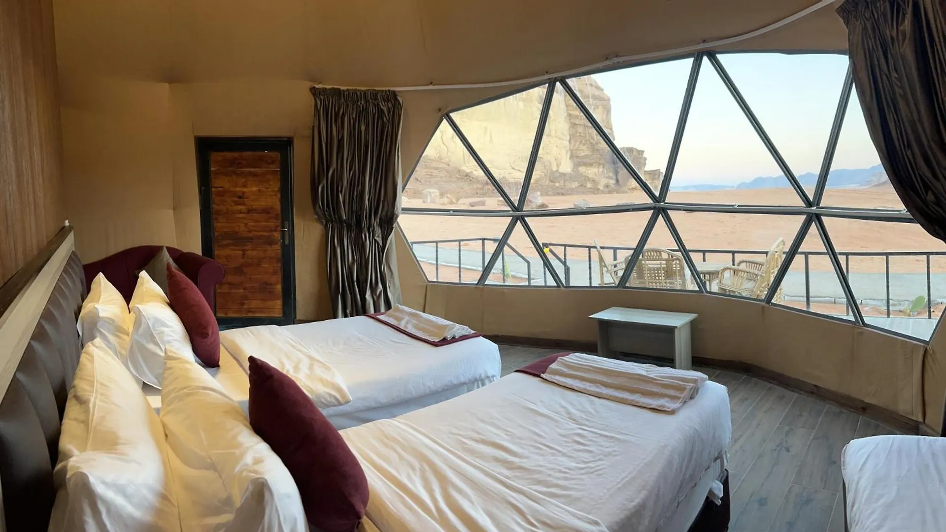 Lägenhet Moon Rum Camp Aqaba