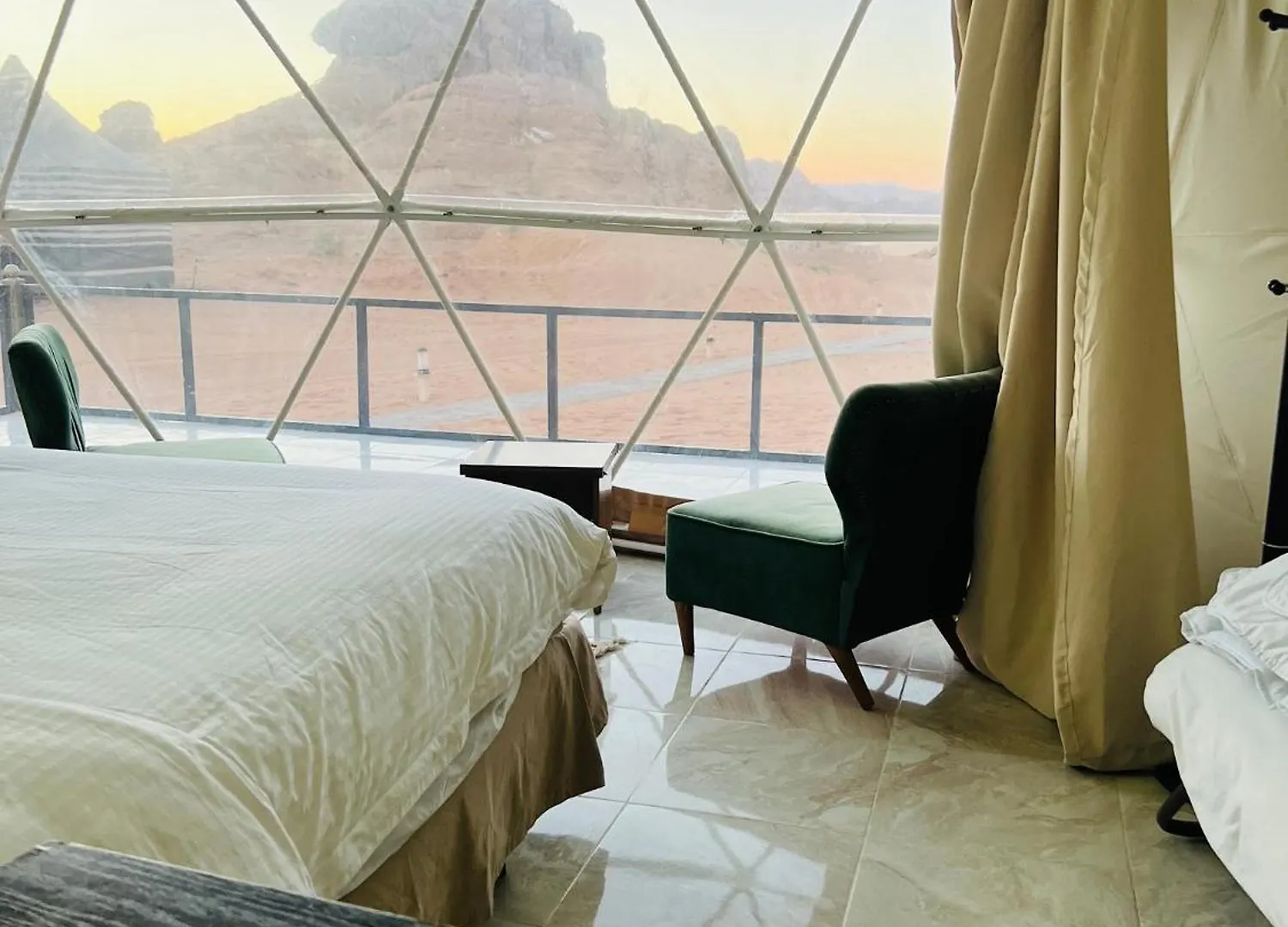 Lägenhet Moon Rum Camp Aqaba